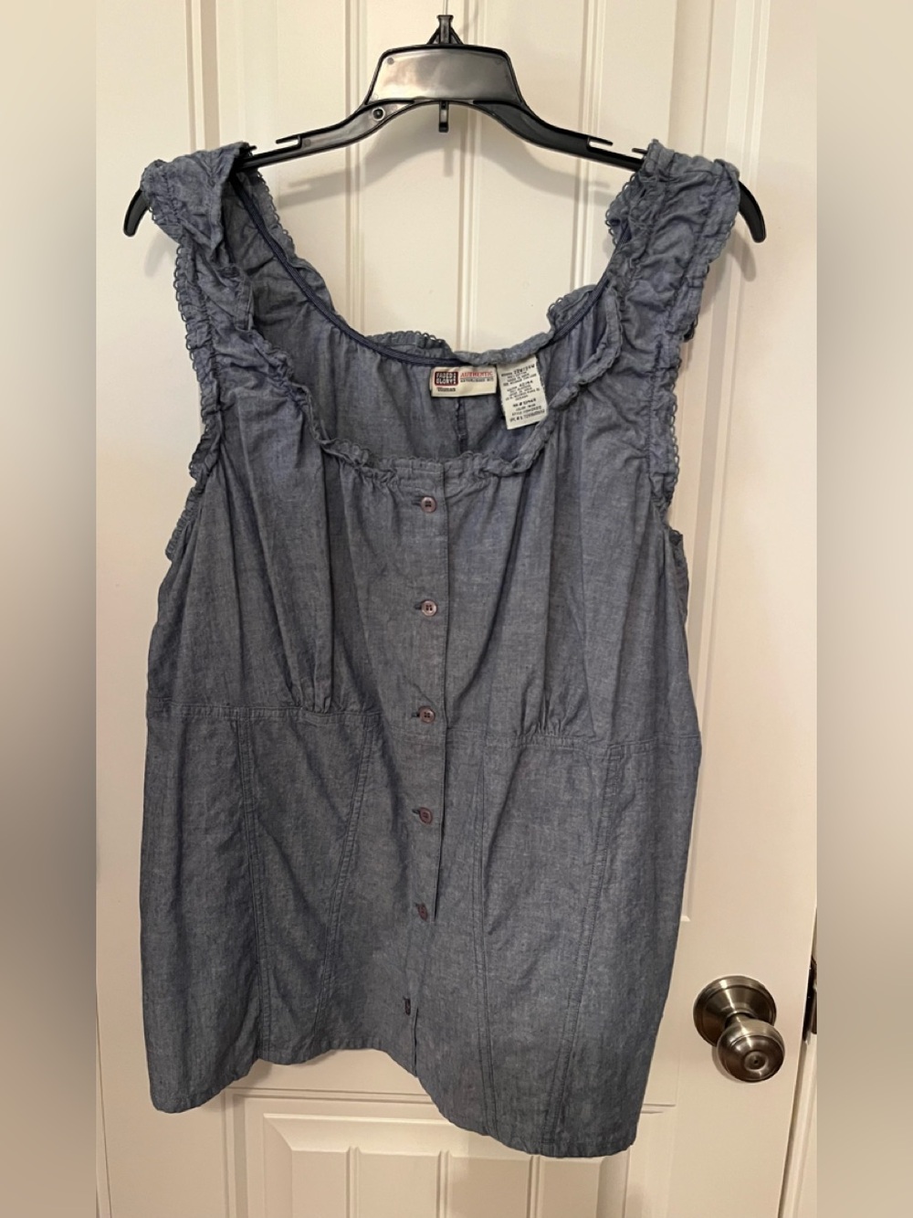 Vintage Feminine Faded Glory Chambray Denim Sleeveless Ruffle Edge Top